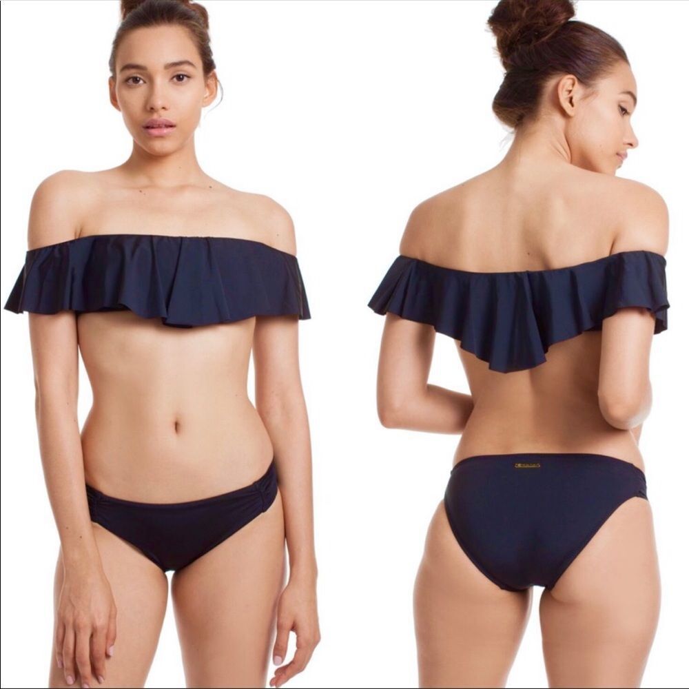 Trina Turk Swimsuit Set Indo Off the Shoulder Bikini Top and Bottom Size 4 NEW